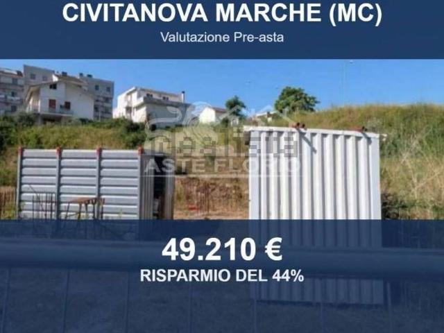 Terreno in vendita di 5140 m² in Via Sapri