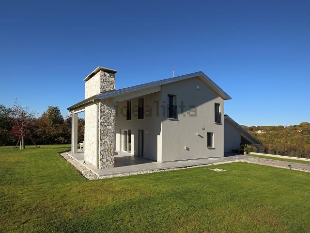 Terreno in vendita di 515 m² in Via Ballò