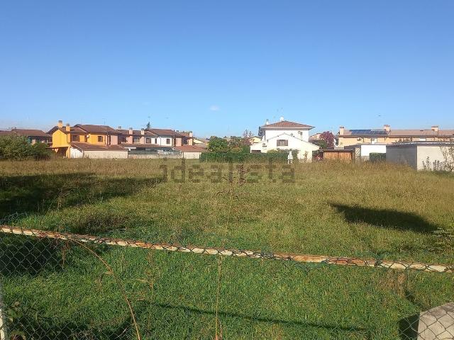 Terreno in vendita di 5112 m² in Via Molino Casarsa