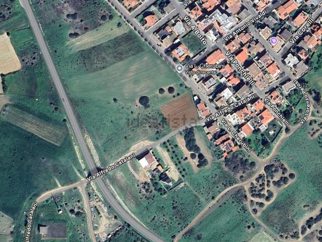 Terreno in vendita di 5130 m² in Via L. Cherubini