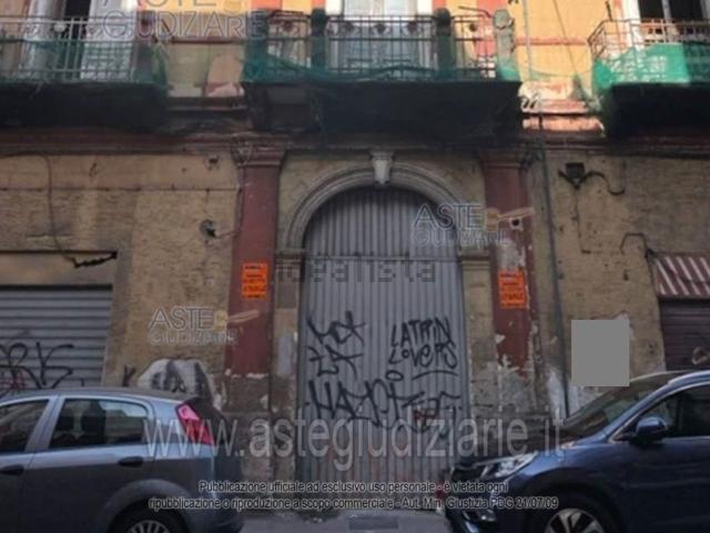 Terreno in vendita di 522 m² in Via Leonida, 66