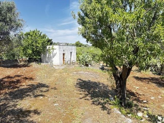 Terreno in vendita di 5375 m² in Contrada Colacurto