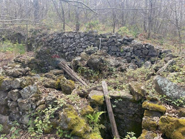 Terreno in vendita di 5490 m² in Strada Regionale Mareneve