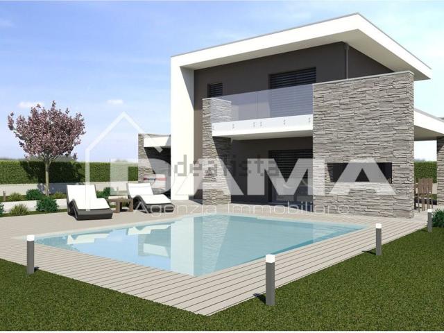 Terreno in vendita di 550 m² in Via M. Casadio