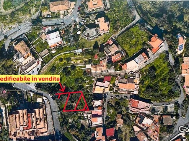 Terreno in vendita di 550 m² in Via Giuseppe di Vittorio, 46