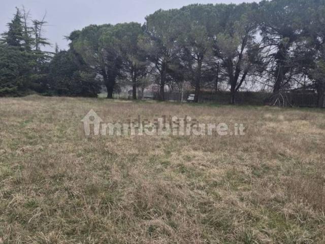 Terreno in vendita di 5520 m² in Via Corte