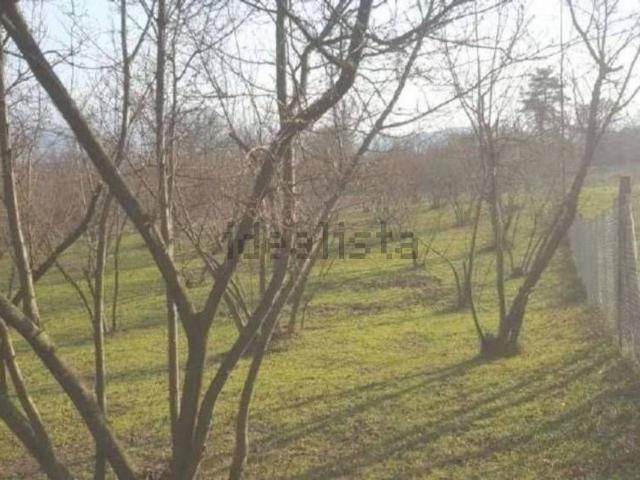 Terreno in vendita di 55258 m² in Via Sant&apos Aniello