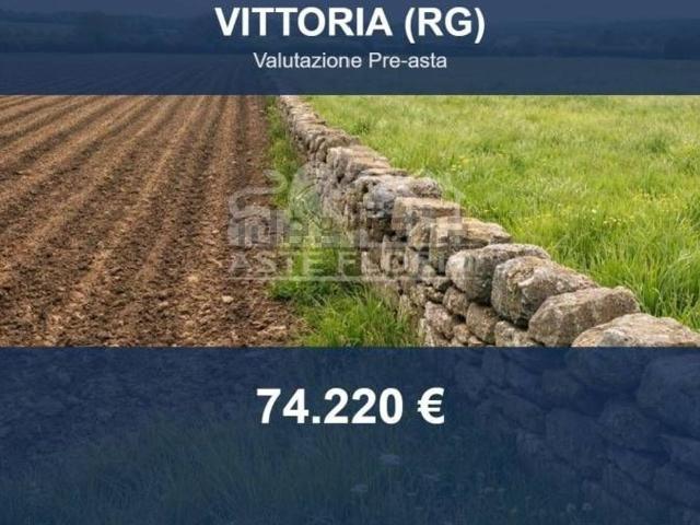Terreno in vendita di 56801 m² in Contrada Boscopiano
