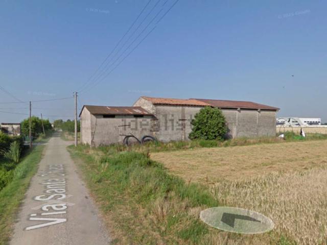 Terreno in vendita di 5629 m² in Via Santa Chiara
