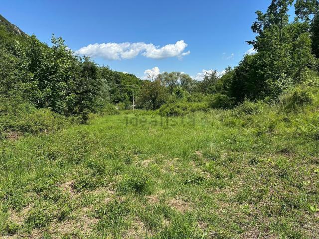 Terreno in vendita di 5920 m² in Strada Provinciale di Pizzone