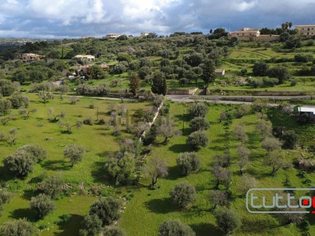 Terreno in vendita di 6000 m² in Contrada San Marco
