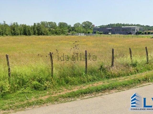 Terreno in vendita di 6000 m² in Via dei Salci, 21