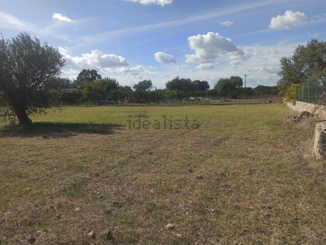 Terreno in vendita di 600 m² in Contrada Costa Pisone, 1