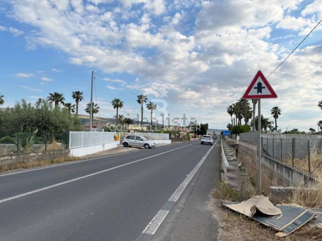 Terreno in vendita di 6020 m² in Contrada Mastrella