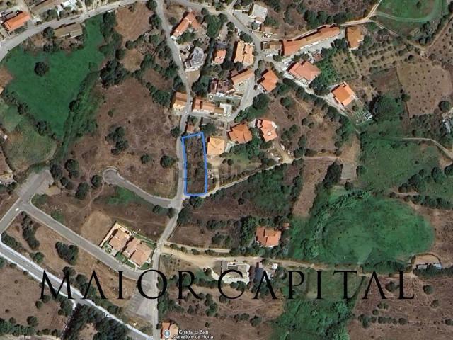 Terreno in vendita di 610 m² in Via Alessandro Manzoni