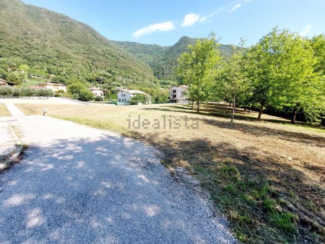 Terreno in vendita di 610 m² in Via Zarpellon