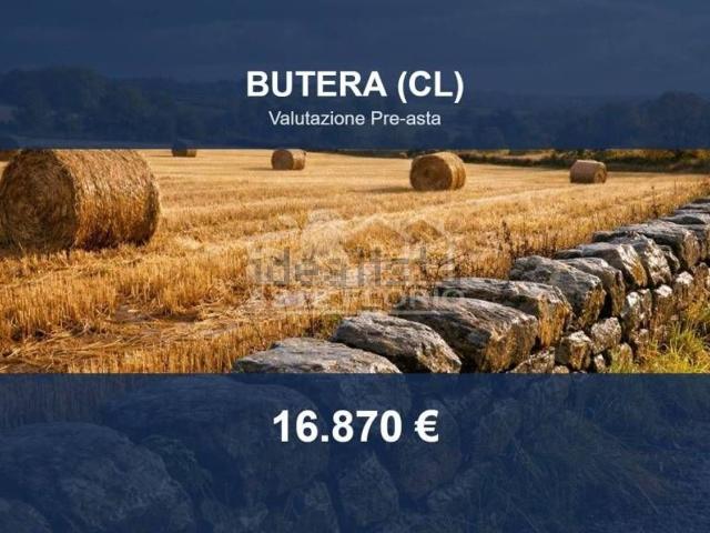 Terreno in vendita di 628 m² in Contrada Desusino