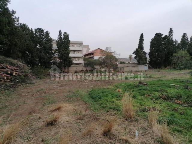 Terreno in vendita di 6200 m² in Viale Antonio Maria Laboccetta