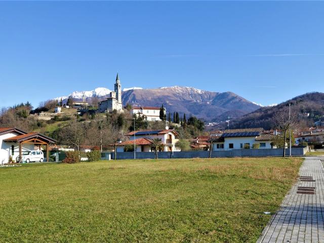 Terreno in vendita di 620 m²