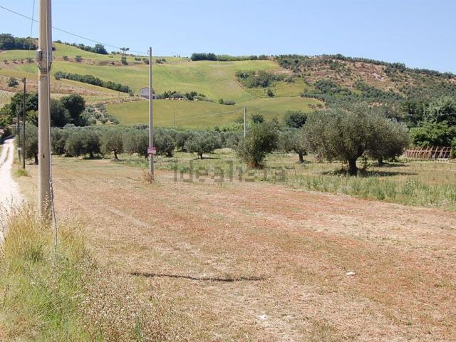 Terreno in vendita di 6300 m² in Via Nazionale Nord