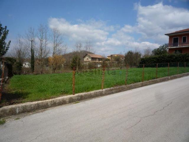 Terreno in vendita di 630 m² in Via Maiura