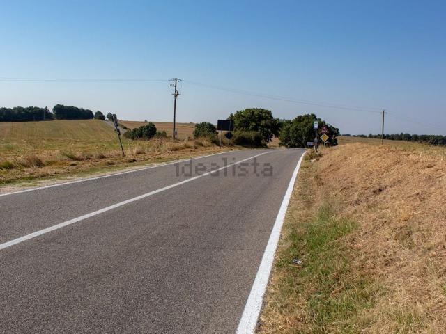 Terreno in vendita di 65000 m² in Strada provinciale