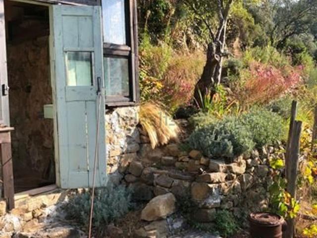Terreno in vendita di 650 m² in Strada Provinciale Sud