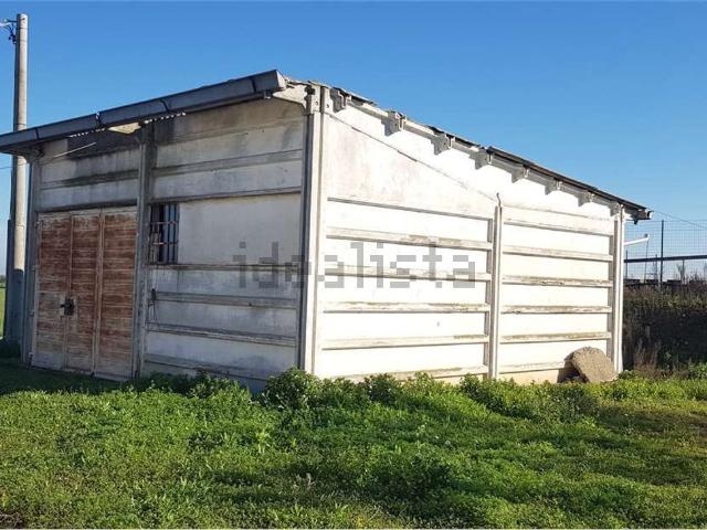 Terreno in vendita di 67000 m² in Strada senza nome