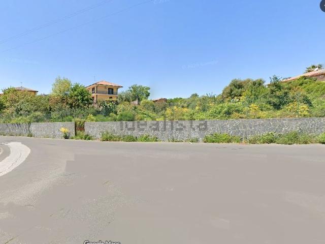 Terreno in vendita di 6700 m² in Via Elio Vittorini