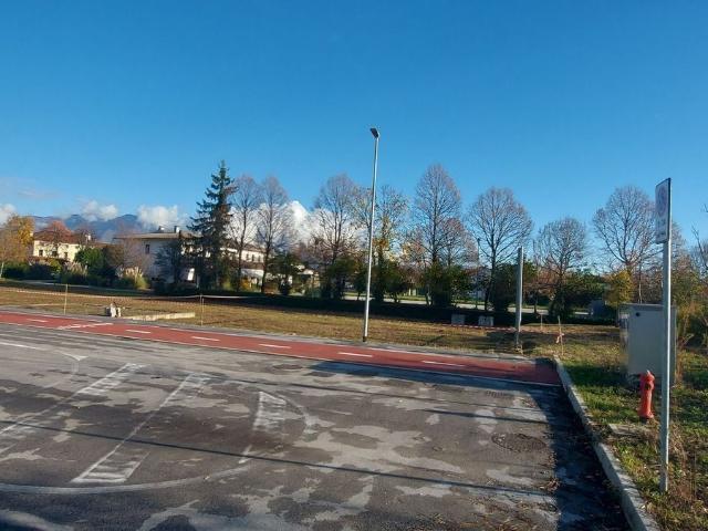 Terreno in vendita di 670 m² in Via Prole