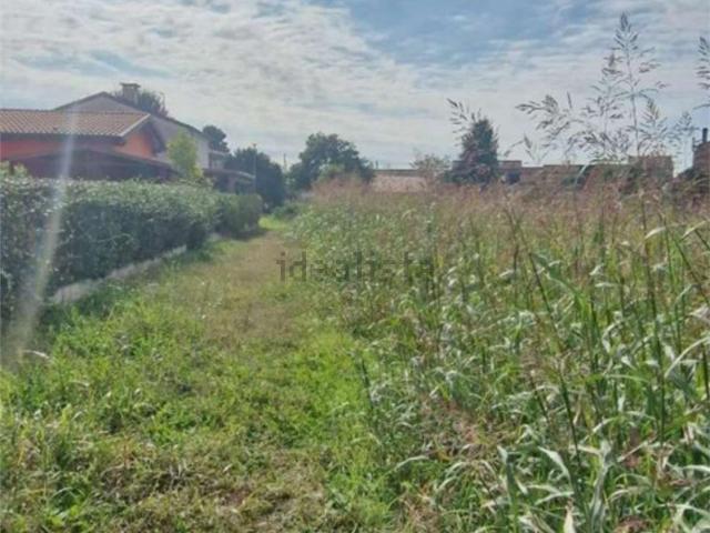 Terreno in vendita di 6721 m² in Via Ramodipalo Centro