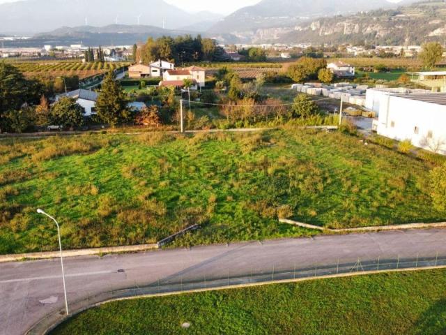 Terreno in vendita di 6817 m² in Località Campagnon