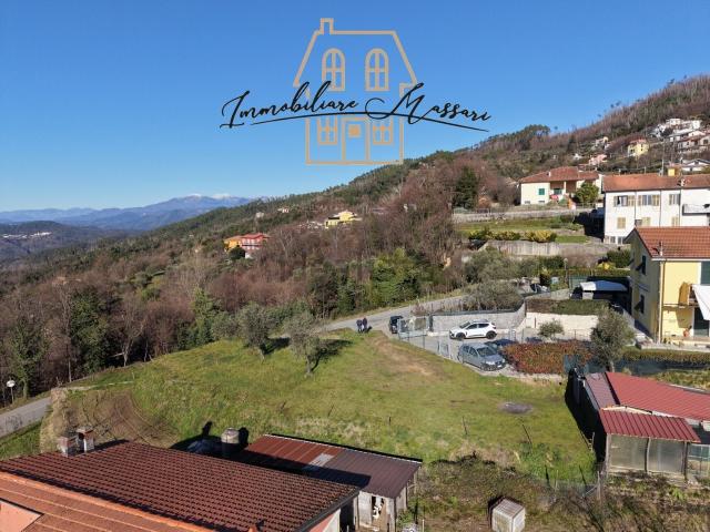 Terreno in vendita di 694 m²