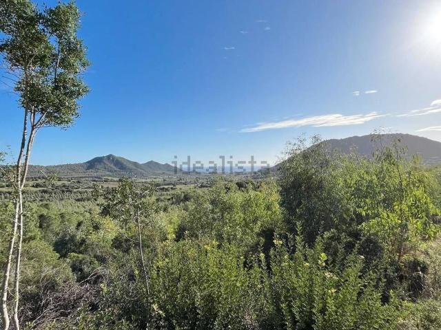 Terreno in vendita di 69974 m² in Via Sarmentus
