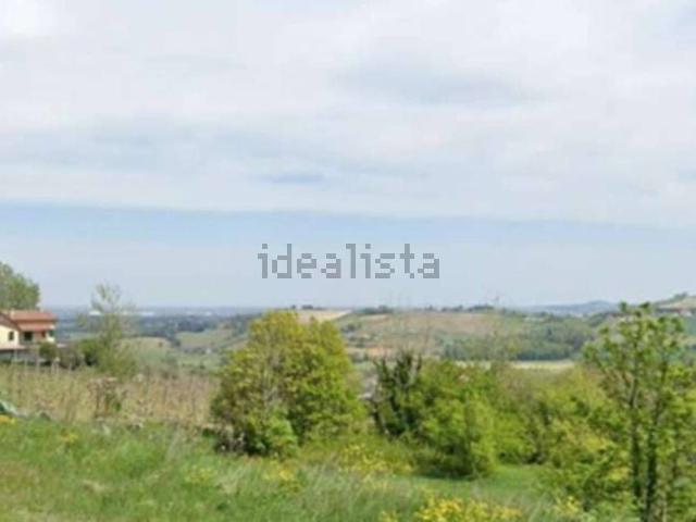 Terreno in vendita di 707 m² in Via Emilio Alessandrini