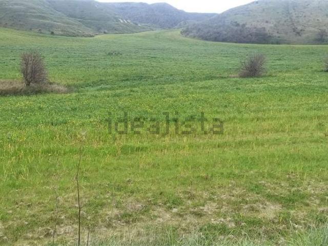 Terreno in vendita di 70000 m² in Strada Provinciale ex Strada Statale 175