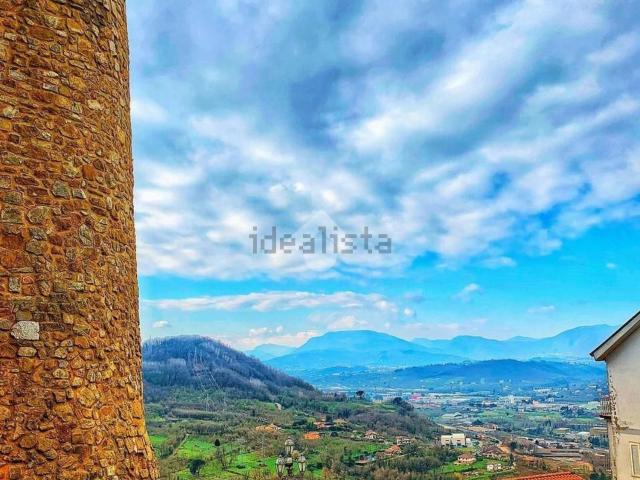 Terreno in vendita di 7200 m² in Via San Prisco
