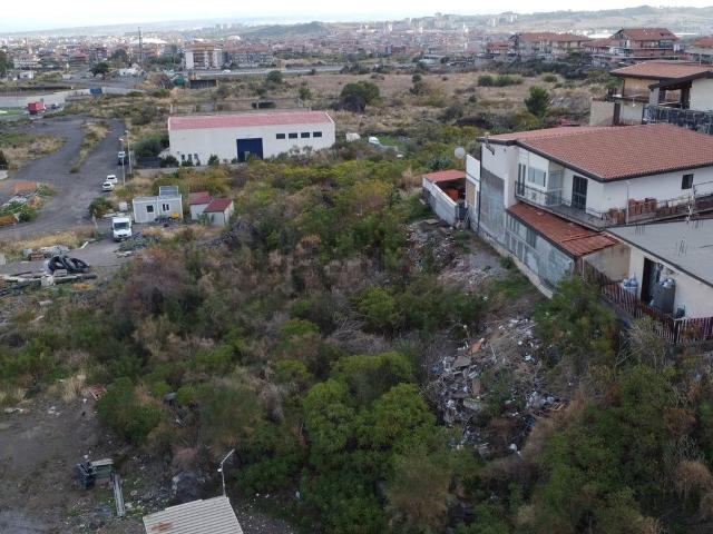 Terreno in vendita di 730 m² in Strada San Giovanni Galermo