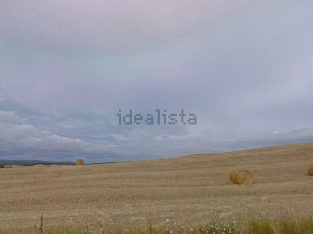 Terreno in vendita di 75600 m²