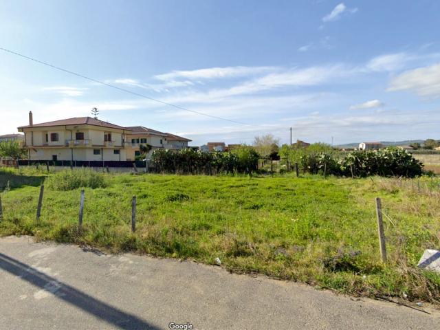 Terreno in vendita di 750 m² in Via Albert Einstein