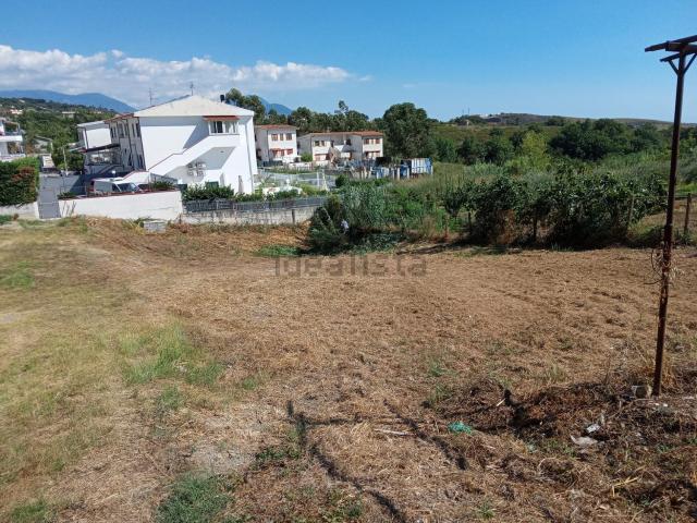 Terreno in vendita di 750 m² in Via dello Stadio
