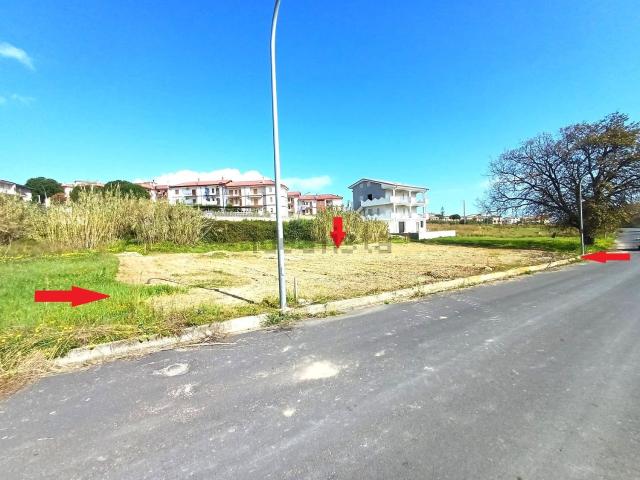Terreno in vendita di 750 m² in Via Vittorio Bachelet, 6