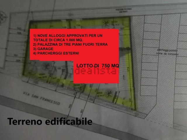 Terreno in vendita di 750 m² in Viale San Francesco, 200
