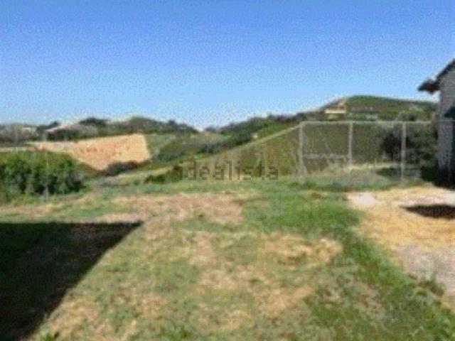 Terreno in vendita di 76090 m² in Contrada Menocchia