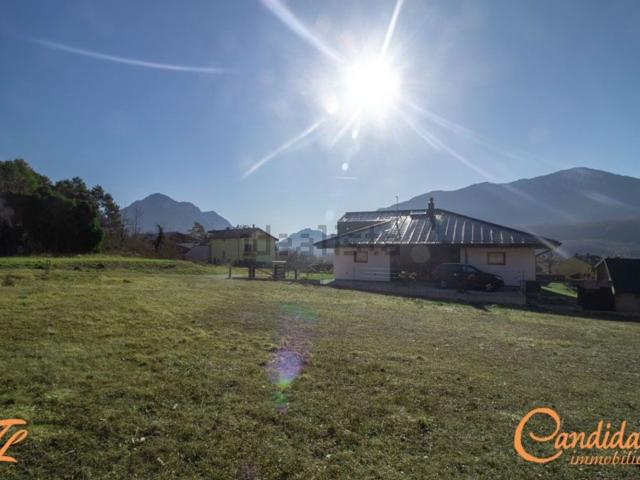 Terreno in vendita di 760 m² in Via AGATA BONORA