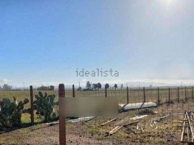 Terreno in vendita di 77490 m² in Via Olimpia