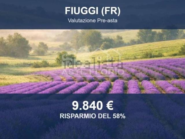 Terreno in vendita di 7780 m² in Via Villa Comunale