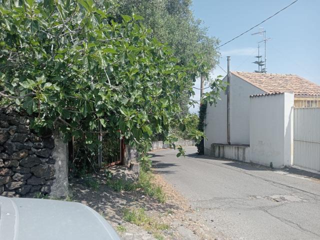 Terreno in vendita di 8000 m² in Via Don Ignazio