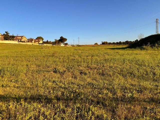 Terreno in vendita di 800 m² in Via Passarini