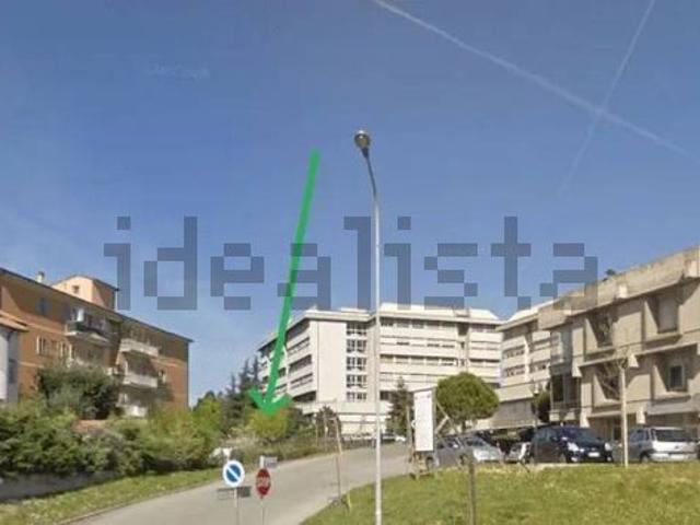 Terreno in vendita di 800 m² in Viale del Risorgimento